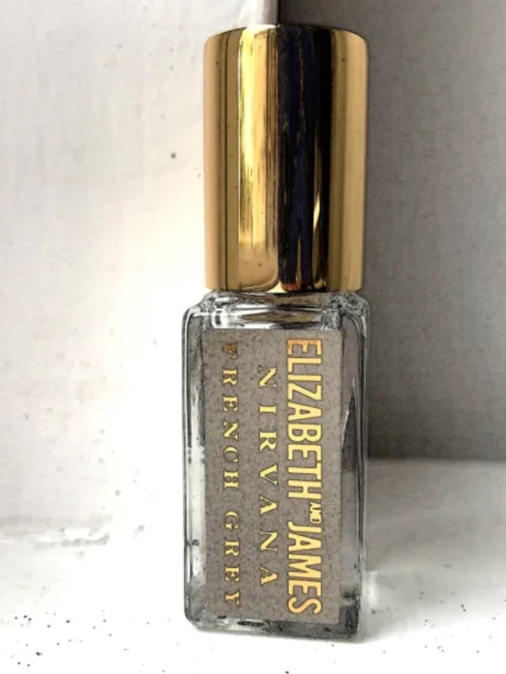 Elizabeth and James Nirvana French Grey Eau de Parfum mini Rollerball 3ML
